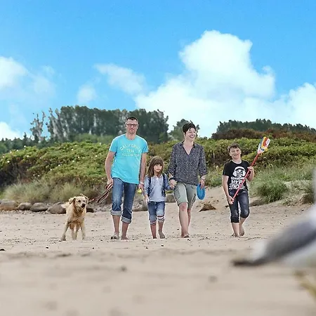 Blockhaus Im Ostseeresort Dampland Hébergement de vacances *